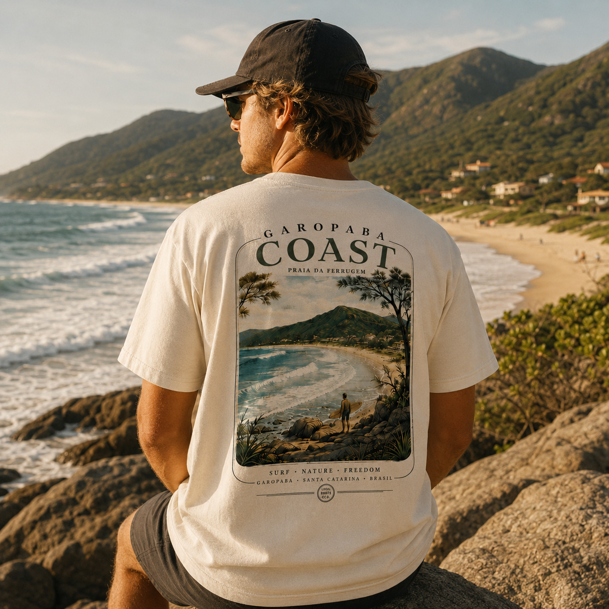 Camiseta Oversized Garopaba Coast – Praia da Ferrugem | Off White