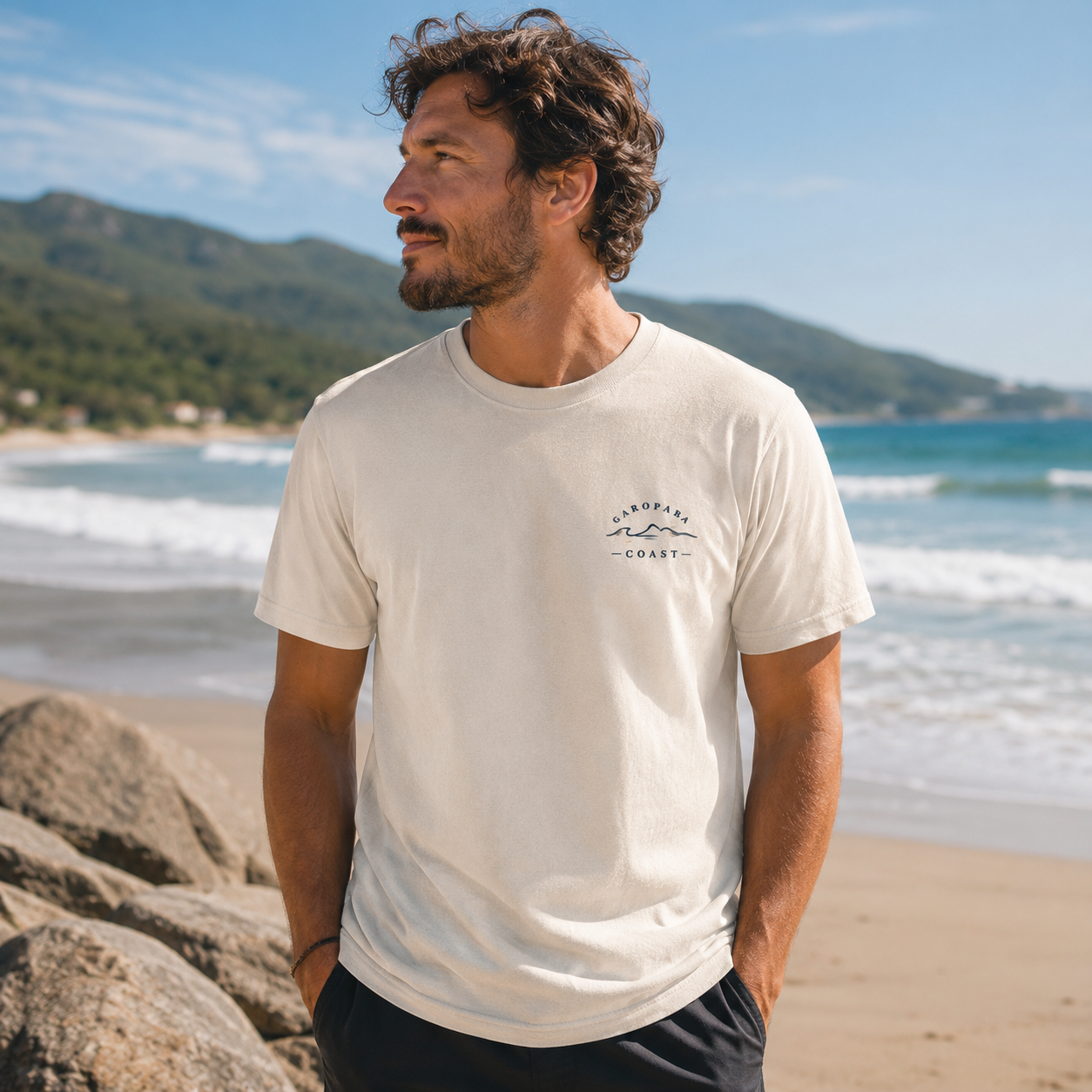 Camiseta Oversized Garopaba Coast – Praia do Siriú | Off White