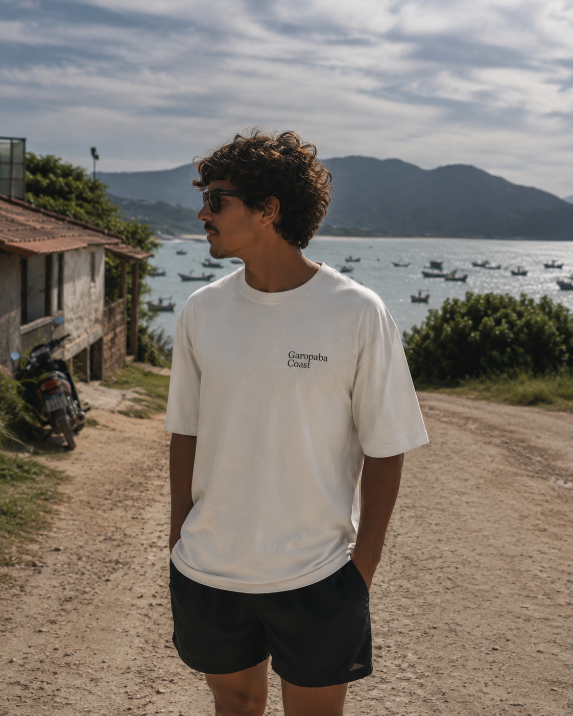 Camiseta Oversized Garopaba Coast – Vista da Baía